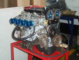 4 Throttle 16V.jpg (180180 bytes)